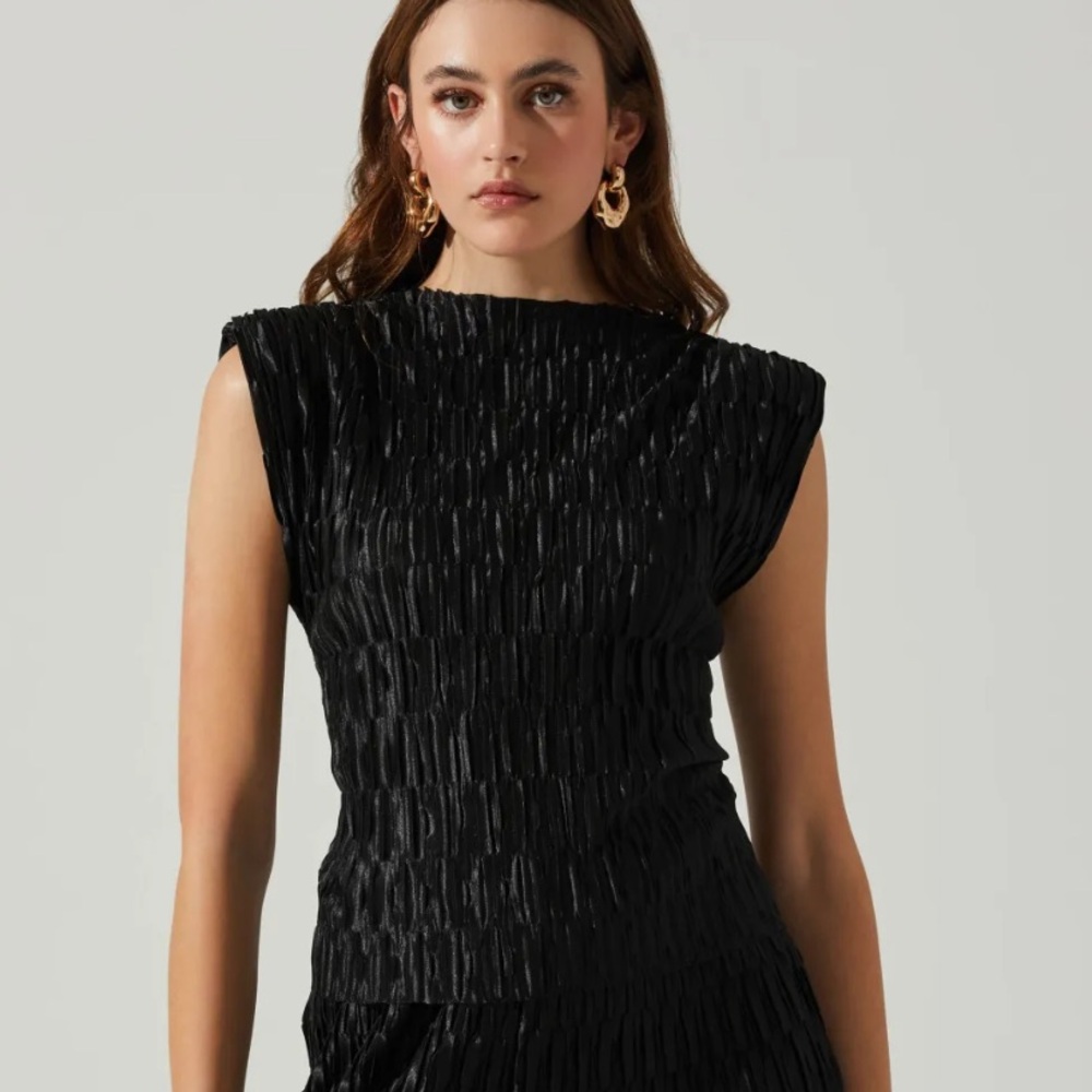 Astr Black Textured Top